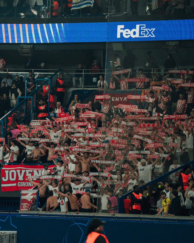 Jovent al Parc dels Prínceps animant el Girona FC